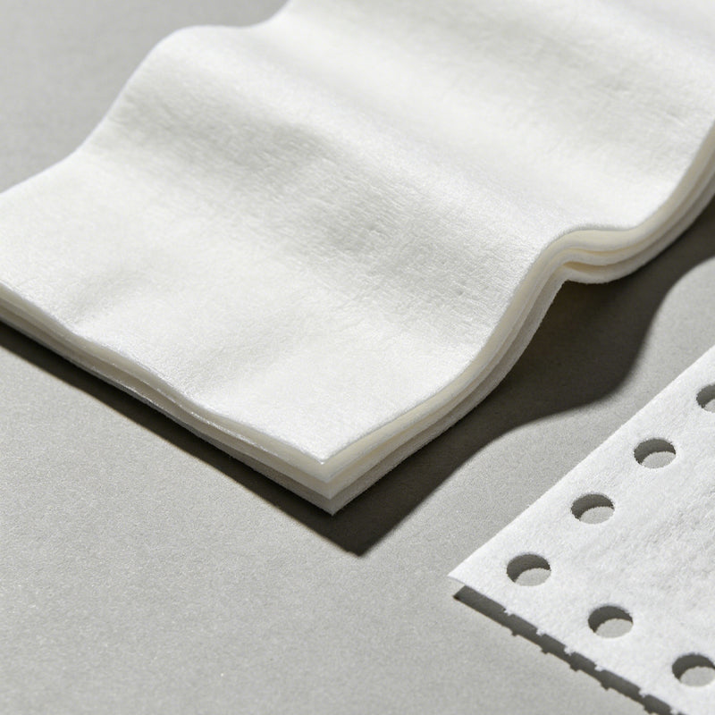 Z-Fold vs Perforated Wipes: What Is the Difference?